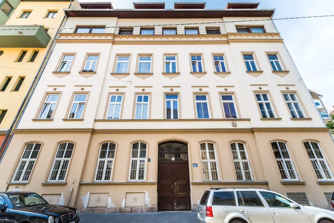 Stones And Wood Apartment With Ac Budapeste Exterior foto